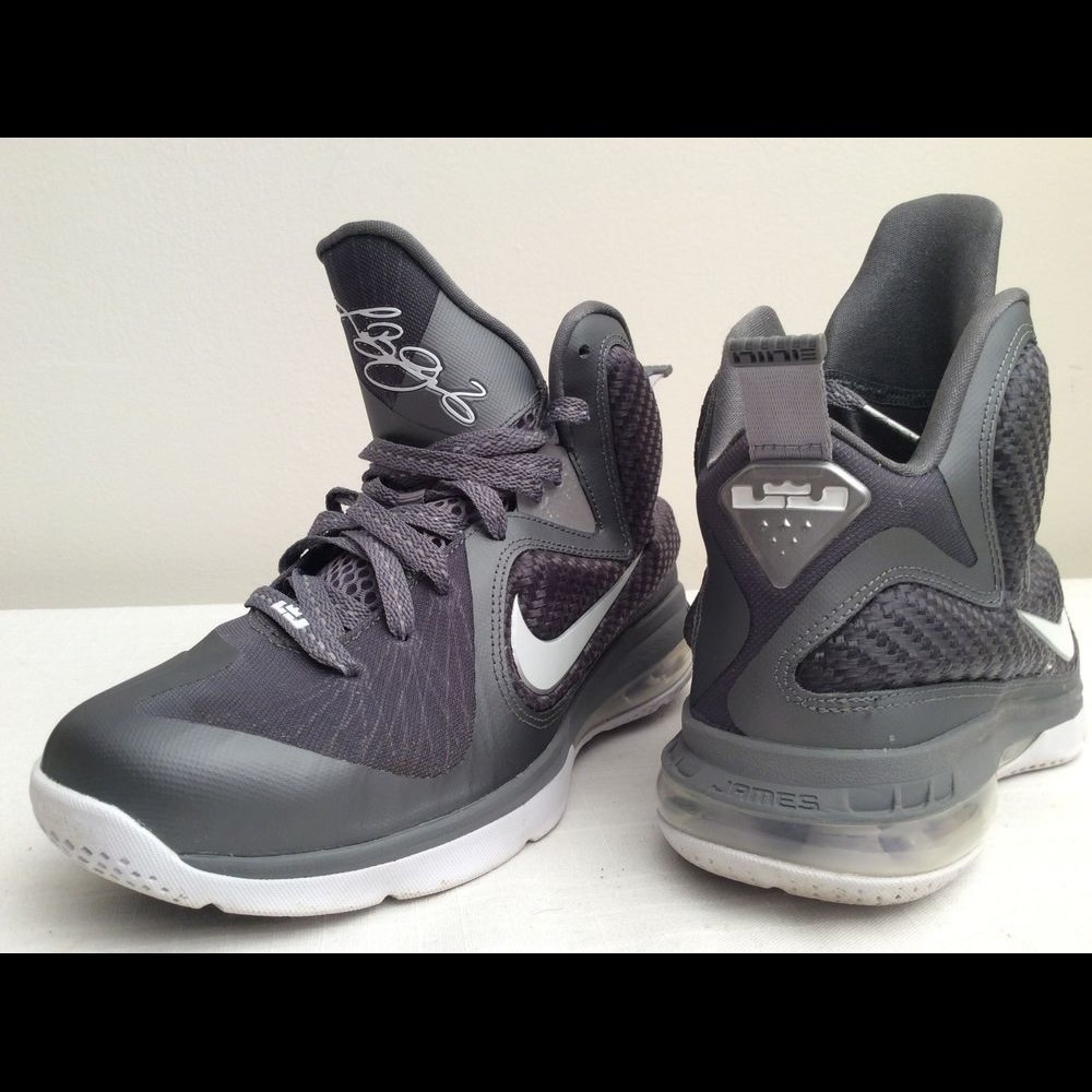 Nike Lebron James 9’s Cool Gray